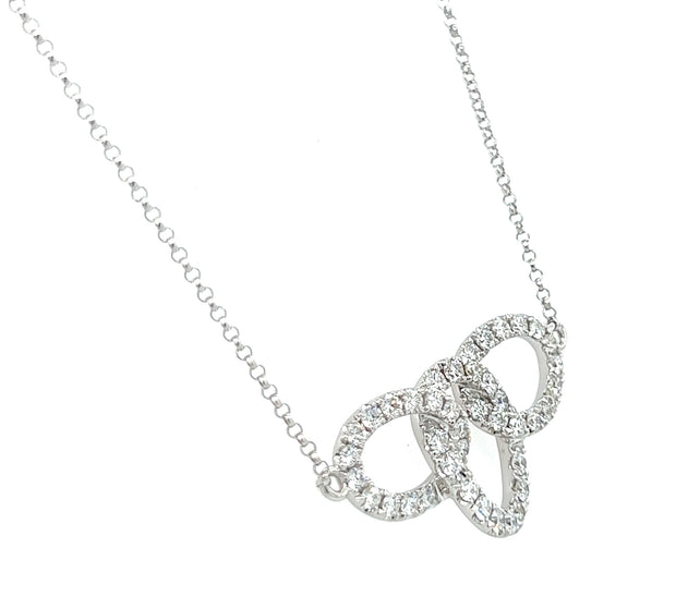 18k White Gold Diamond Fashion Trio Circle Necklace