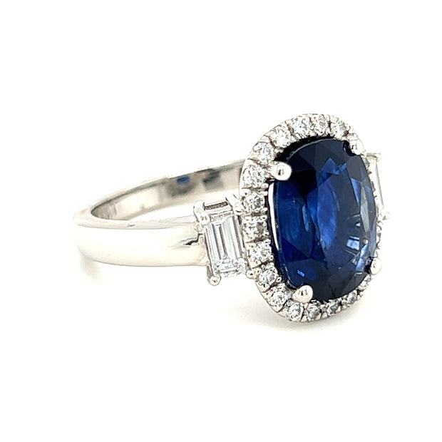 Pre-Owned Platinum Blue Sapphire & Diamond Ring